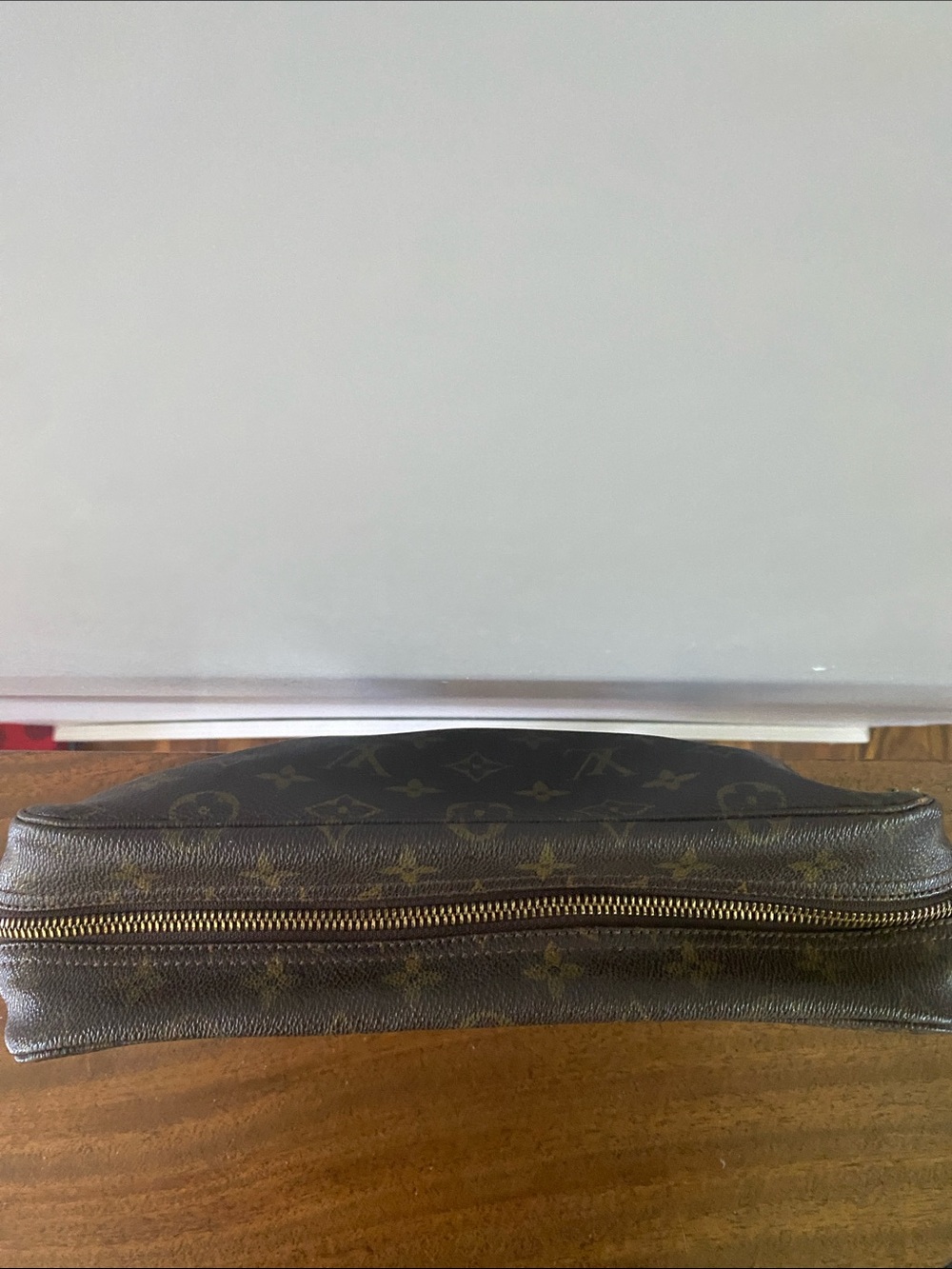 Louis Vuitton Brown Monogram Canvas 28 Toiletry Bag with Dust Bag - Picture 7 of 10